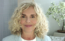 Julia Kurusheva pic 2 Palina Asgeirsdottir
